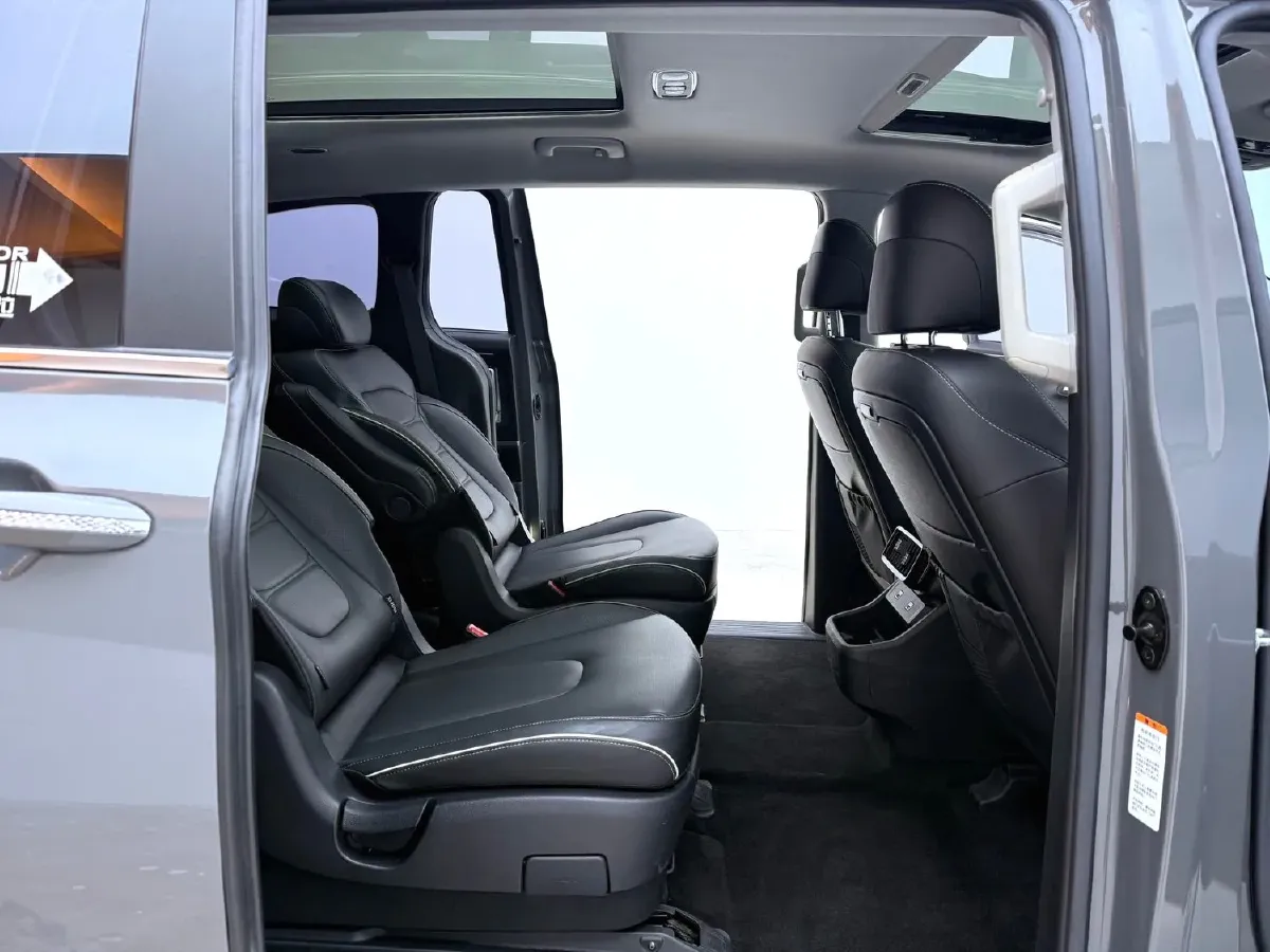 2021 Hyundai Custo 1.5T 170HP L4 8AT,autocango,china used car exporter,china ev exporter,chinese used car exporter,chinese used ev exporter