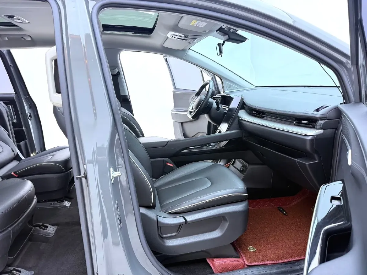 2021 Hyundai Custo 1.5T 170HP L4 8AT,autocango,china used car exporter,china ev exporter,chinese used car exporter,chinese used ev exporter