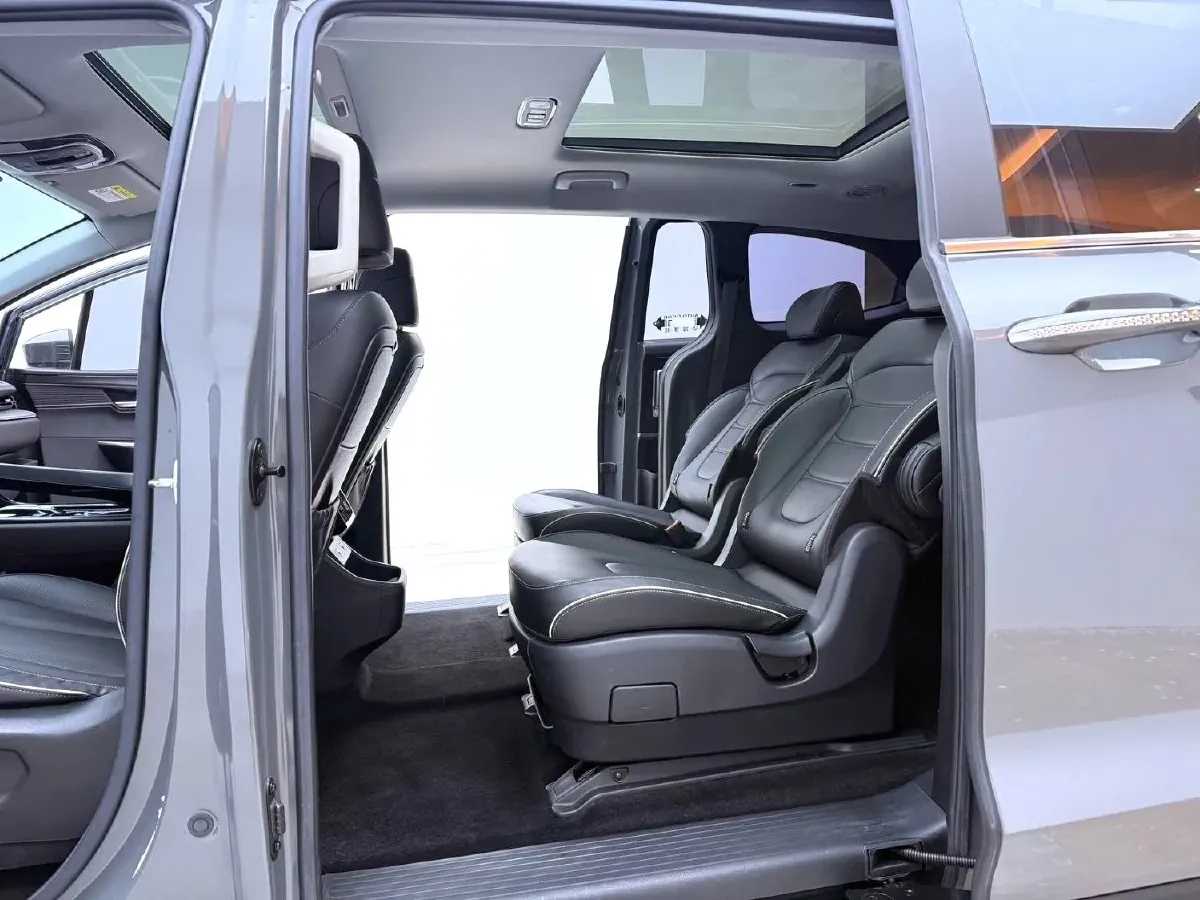 2021 Hyundai Custo 1.5T 170HP L4 8AT,autocango,china used car exporter,china ev exporter,chinese used car exporter,chinese used ev exporter