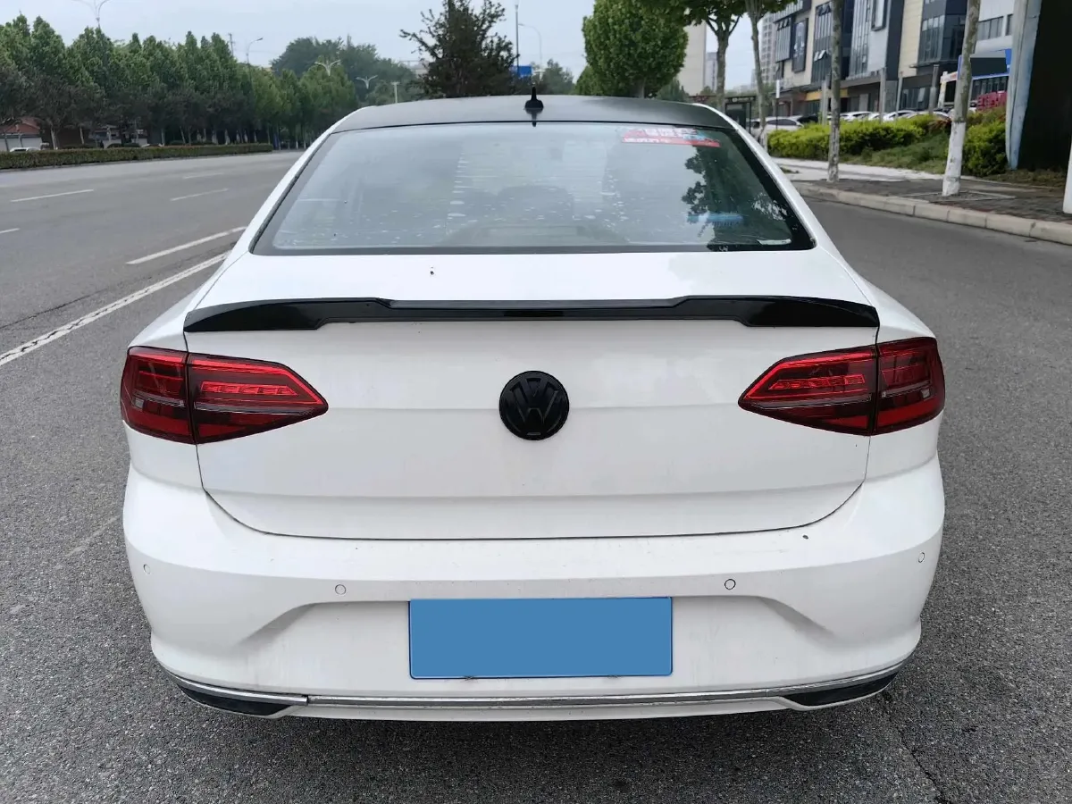 2019 Volkswagen T-Cross 1.4T 150HP L4 7DCT,autocango,china used car exporter,china ev exporter,chinese used car exporter,chinese used ev exporter
