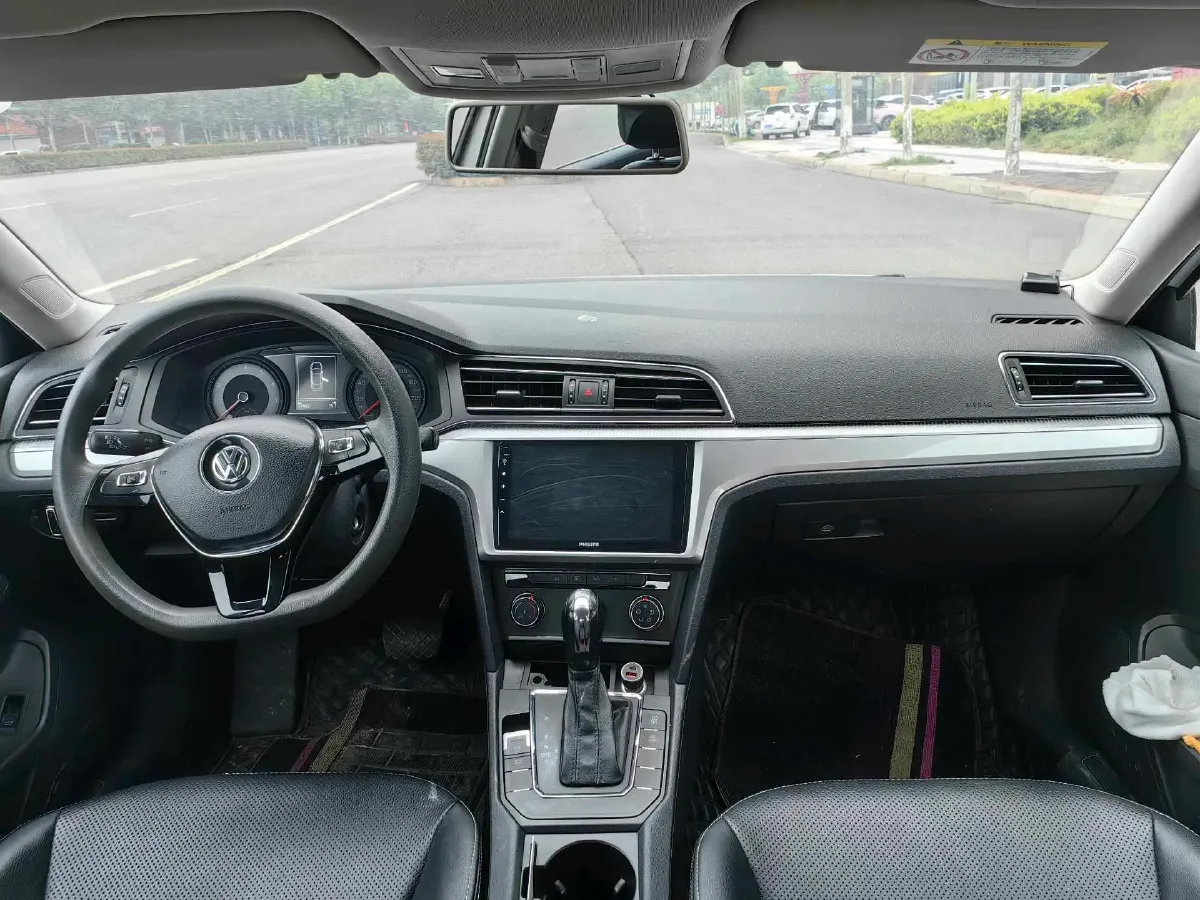 2019 Volkswagen T-Cross 1.4T 150HP L4 7DCT,autocango,china used car exporter,china ev exporter,chinese used car exporter,chinese used ev exporter