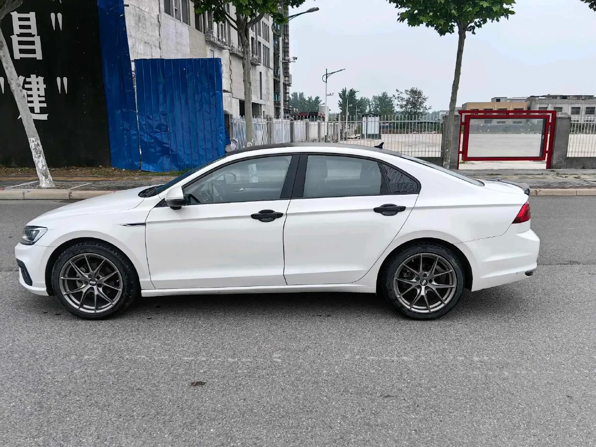 2019 Volkswagen T-Cross 1.4T 150HP L4 7DCT,autocango,china used car exporter,china ev exporter,chinese used car exporter,chinese used ev exporter