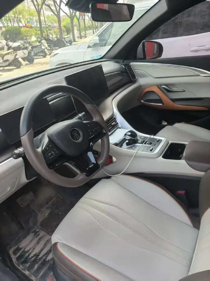 2022 Geely JiaJi 1.5T 177HP L3 7DCT PHEV 15.5KWH,autocango,china used car exporter,china ev exporter,chinese used car exporter,chinese used ev exporter