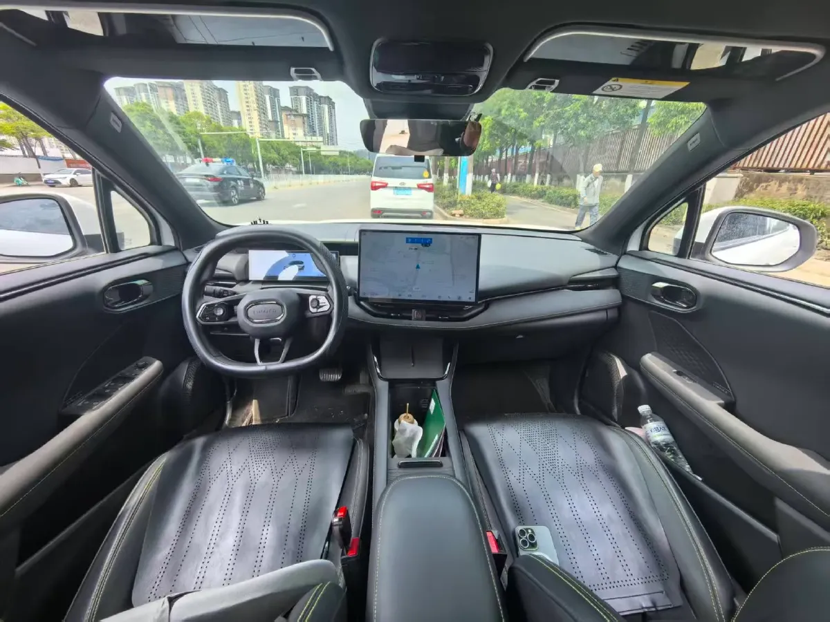 2025 LYNK&CO 06 1.5T 181HP L4 7DCT,autocango,china used car exporter,china ev exporter,chinese used car exporter,chinese used ev exporter