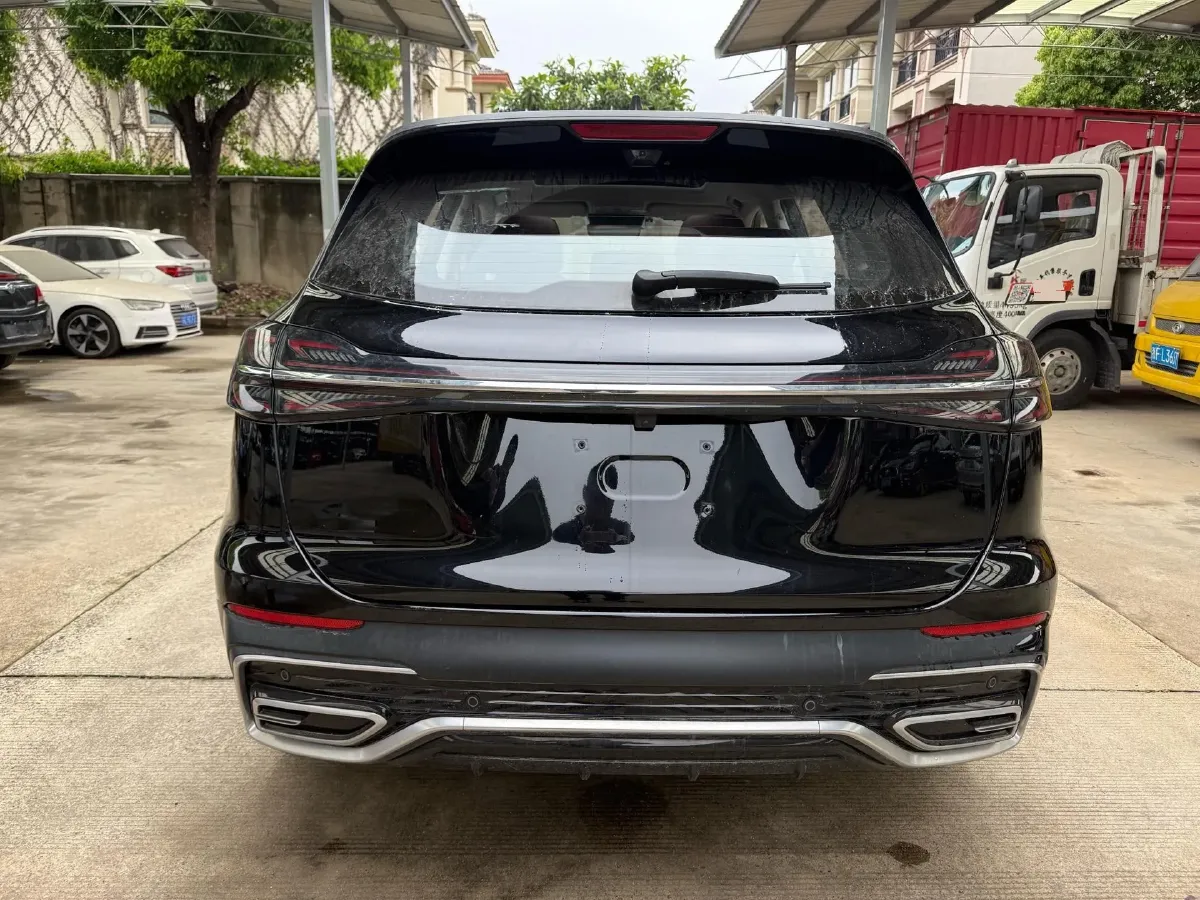 2023 HongQi HS5 2.0T 252HP L4 8AT,autocango,china used car exporter,china ev exporter,chinese used car exporter,chinese used ev exporter