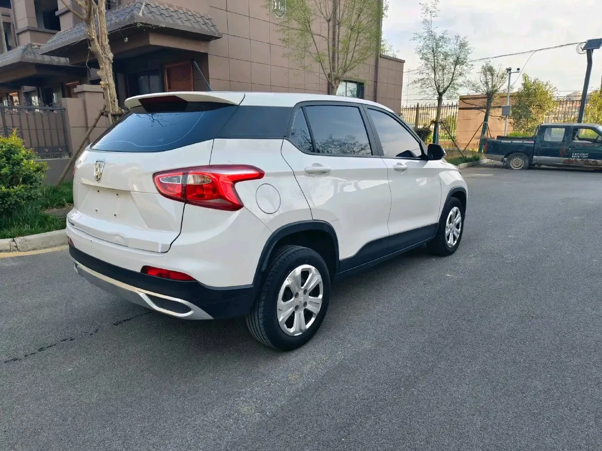 2017 BaoJun 510 1.5L 112HP L4 6MT,autocango,china used car exporter,china ev exporter,chinese used car exporter,chinese used ev exporter