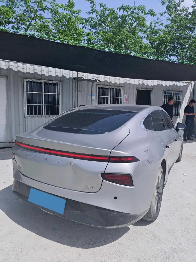 2022 Xpeng P7 BEV 70.8KWH,autocango,china used car exporter,china ev exporter,chinese used car exporter,chinese used ev exporter