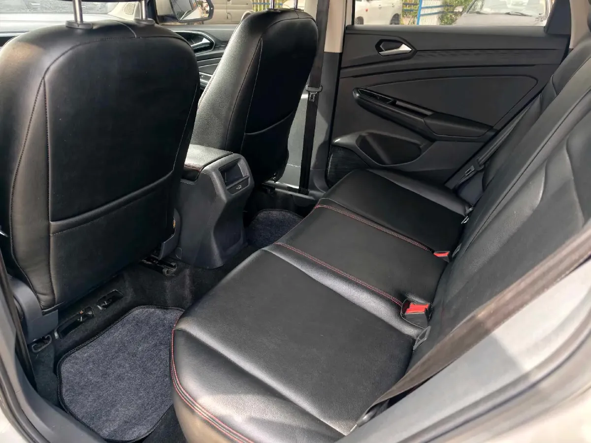 2021 Jetta VS5 1.4T 150HP L4 5MT,autocango,china used car exporter,china ev exporter,chinese used car exporter,chinese used ev exporter