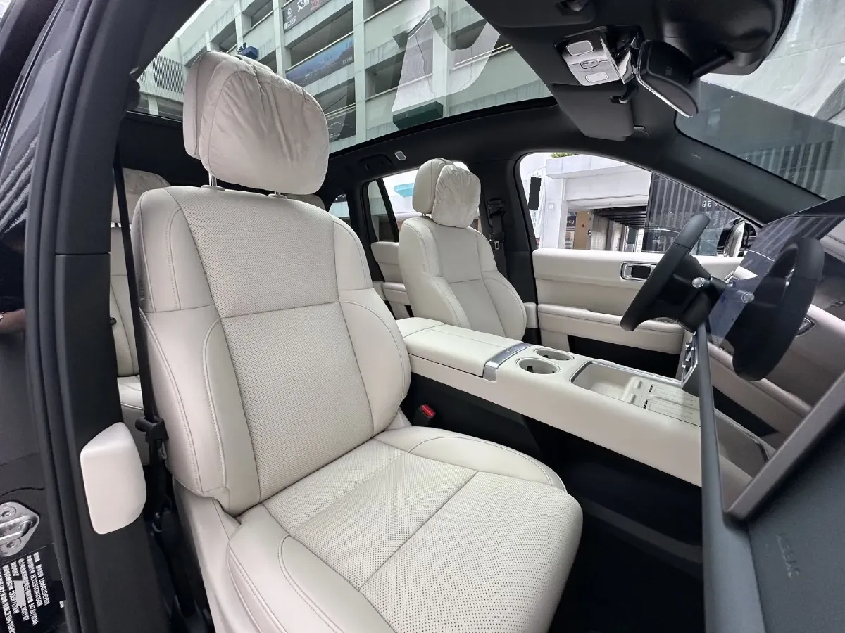 2024 Li L6 Range Extended 154HP L4 REEV 36.8KWH,autocango,china used car exporter,china ev exporter,chinese used car exporter,chinese used ev exporter