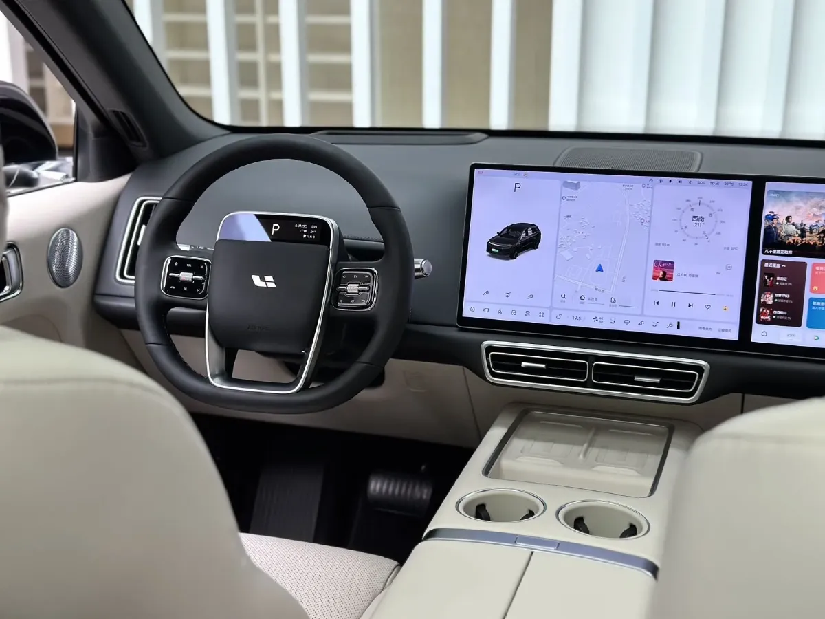 2024 Li L6 Range Extended 154HP L4 REEV 36.8KWH,autocango,china used car exporter,china ev exporter,chinese used car exporter,chinese used ev exporter