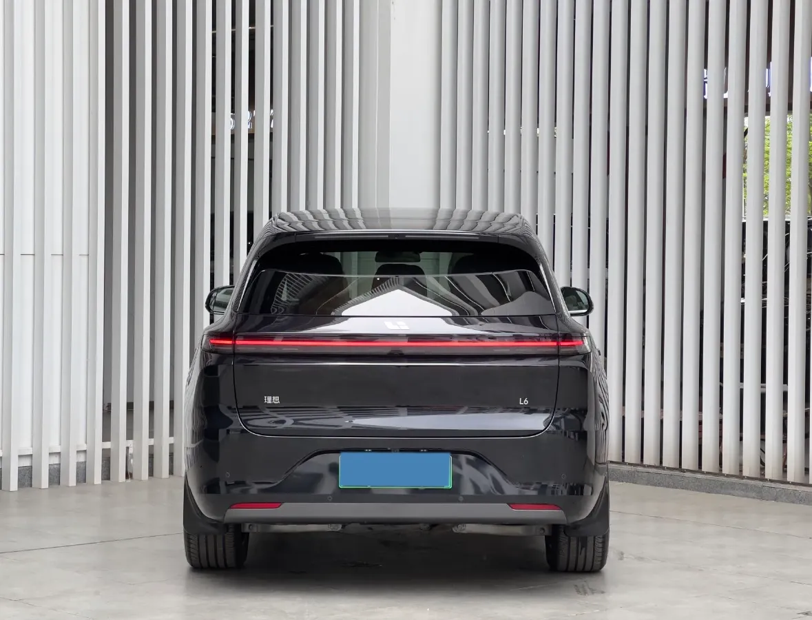 2024 Li L6 Range Extended 154HP L4 REEV 36.8KWH,autocango,china used car exporter,china ev exporter,chinese used car exporter,chinese used ev exporter