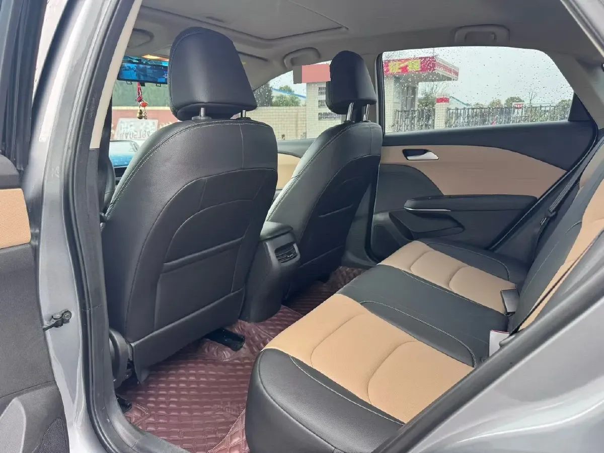 2022 Chevrolet Monza 1.5L 113HP L4 6AT,autocango,china used car exporter,china ev exporter,chinese used car exporter,chinese used ev exporter