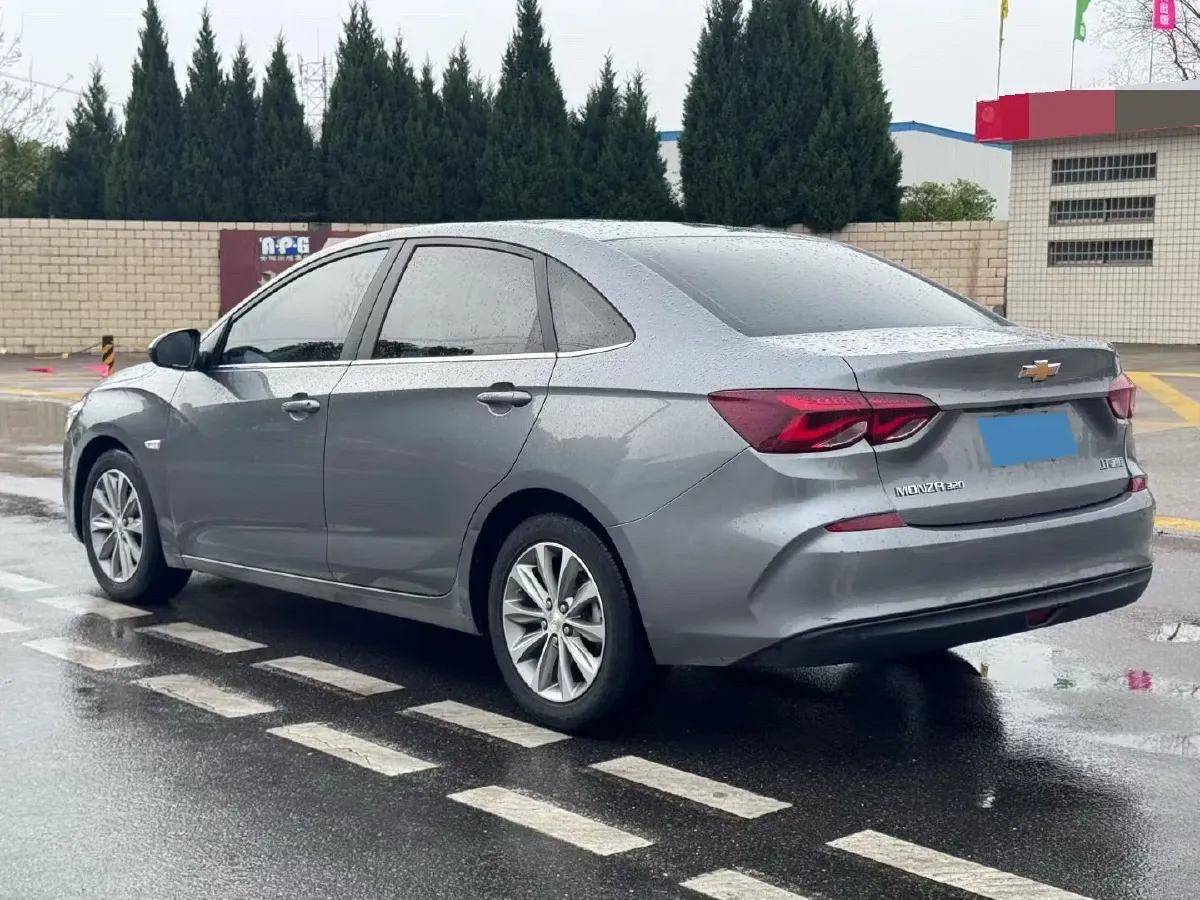 2022 Chevrolet Monza 1.5L 113HP L4 6AT,autocango,china used car exporter,china ev exporter,chinese used car exporter,chinese used ev exporter