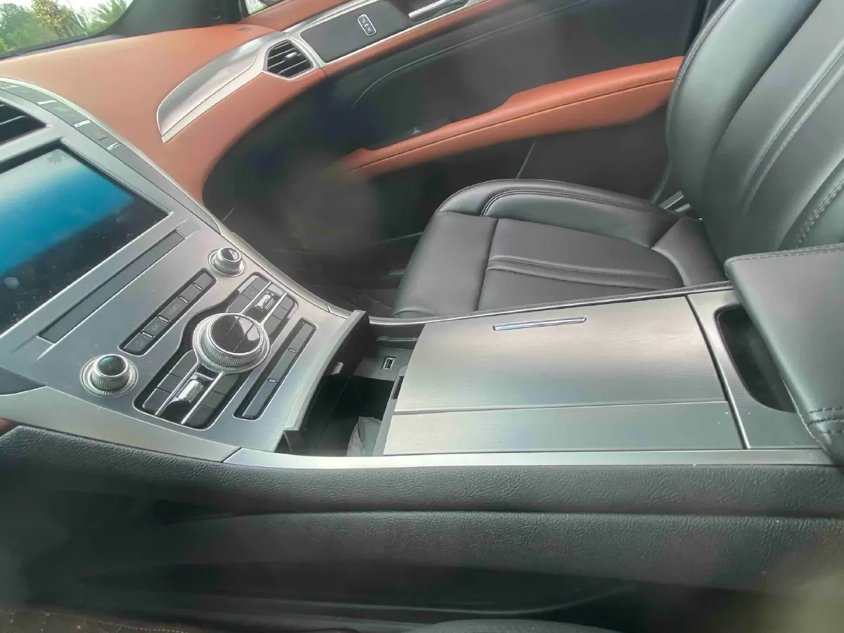 2019 Lincoln MKZ 2.0T 196HP L4 6AT,autocango,china used car exporter,china ev exporter,chinese used car exporter,chinese used ev exporter