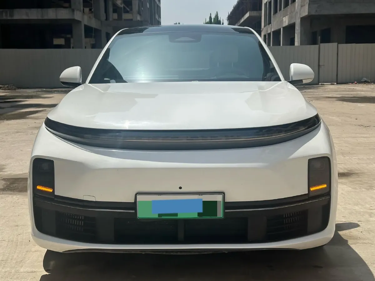 2024 Li L7 Range Extended 154HP REEV 42.8KWH,autocango,china used car exporter,china ev exporter,chinese used car exporter,chinese used ev exporter
