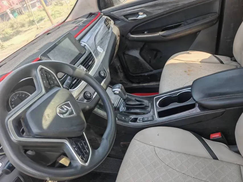 2019 BaoJun 730 1.5T 151HP L4 CVT,autocango,china used car exporter,china ev exporter,chinese used car exporter,chinese used ev exporter