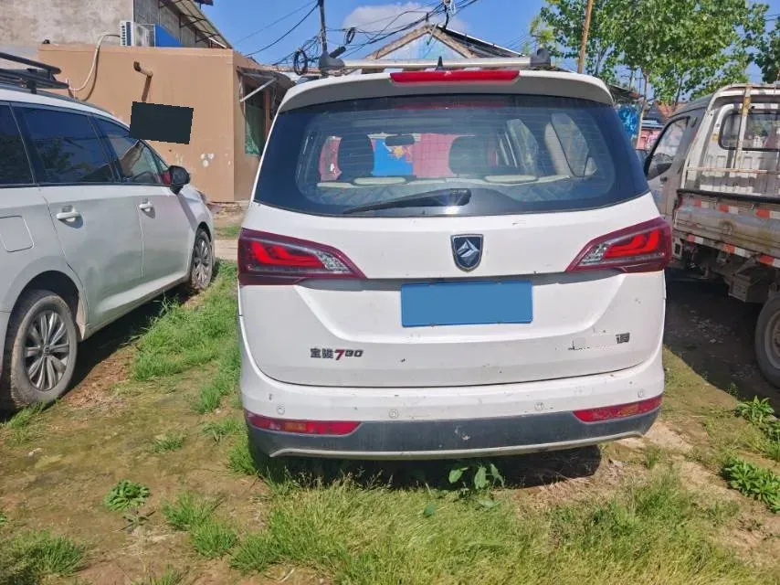 2019 BaoJun 730 1.5T 151HP L4 CVT,autocango,china used car exporter,china ev exporter,chinese used car exporter,chinese used ev exporter