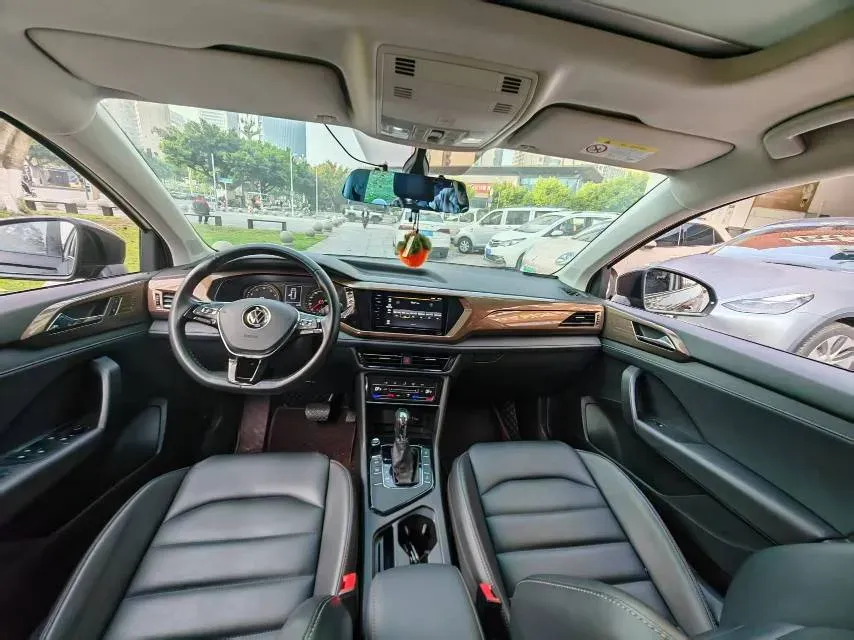 2021 Volkswagen Tharu 1.4T 150HP L4 7DCT,autocango,china used car exporter,china ev exporter,chinese used car exporter,chinese used ev exporter