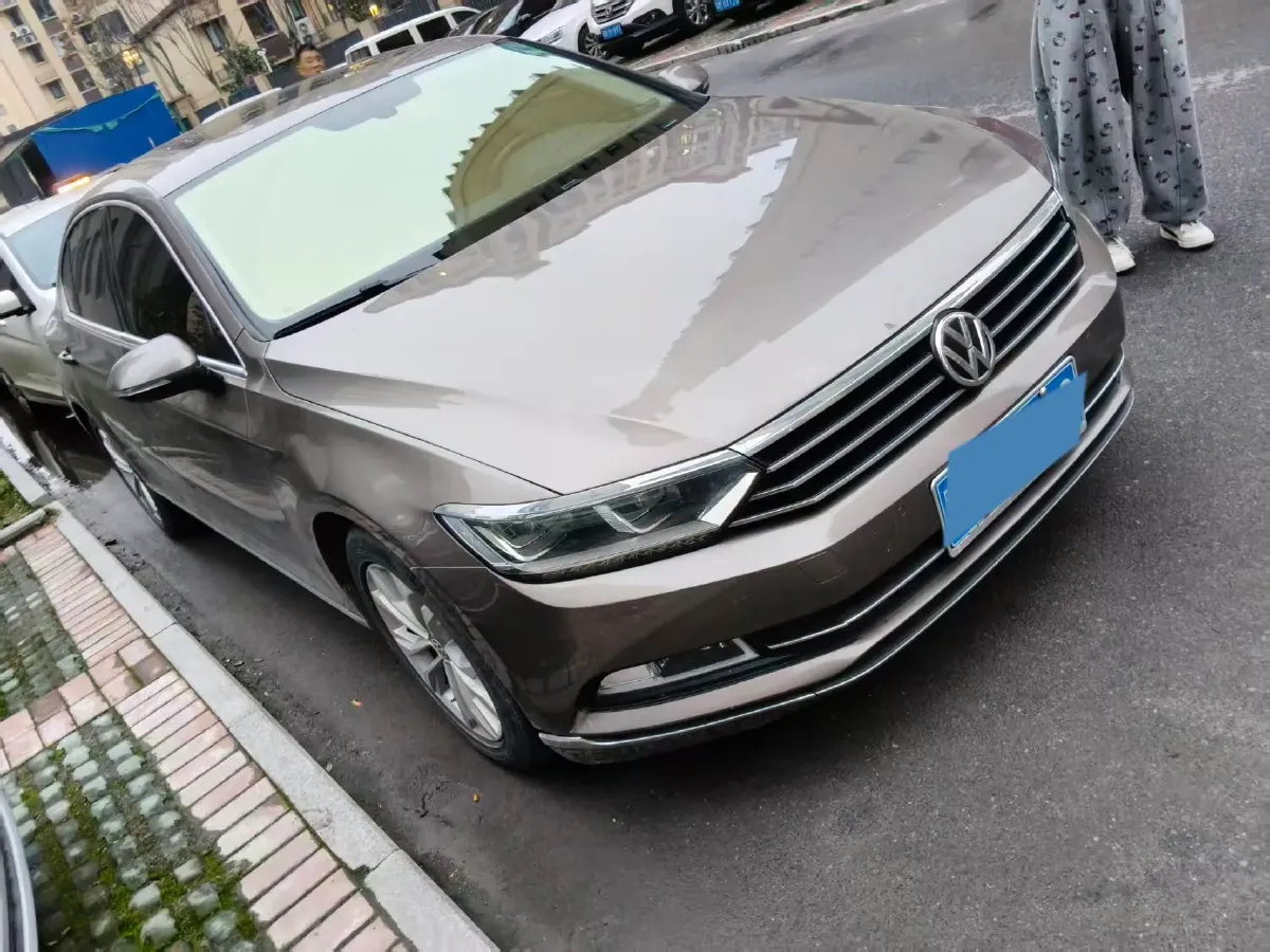 2019 Volkswagen Magotan 2.0T 186HP L4 7DCT,autocango,china used car exporter,china ev exporter,chinese used car exporter,chinese used ev exporter