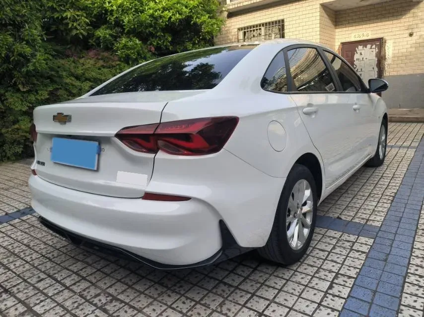 2023 Chevrolet Monza 1.5L 113HP L4 6DCT,autocango,china used car exporter,china ev exporter,chinese used car exporter,chinese used ev exporter