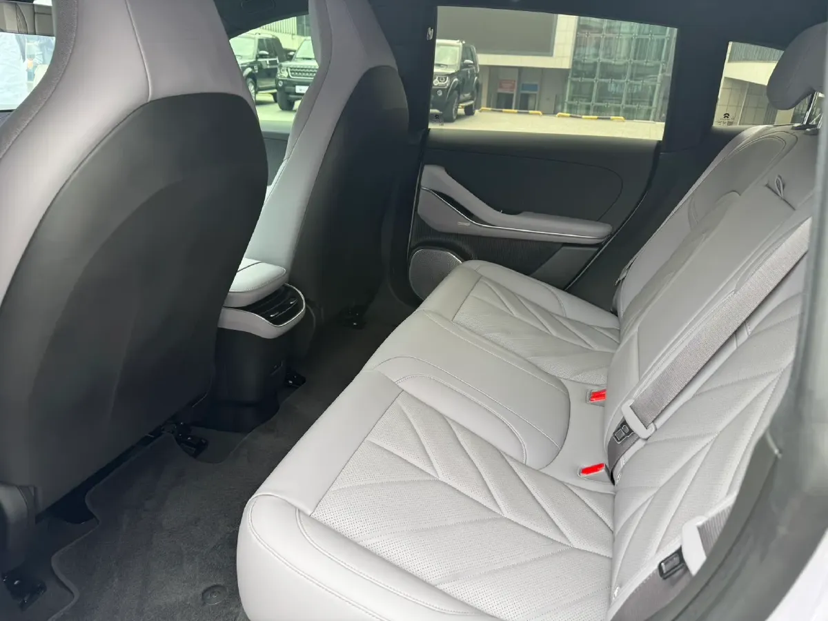 2025 NIO ET5T BEV,autocango,china used car exporter,china ev exporter,chinese used car exporter,chinese used ev exporter