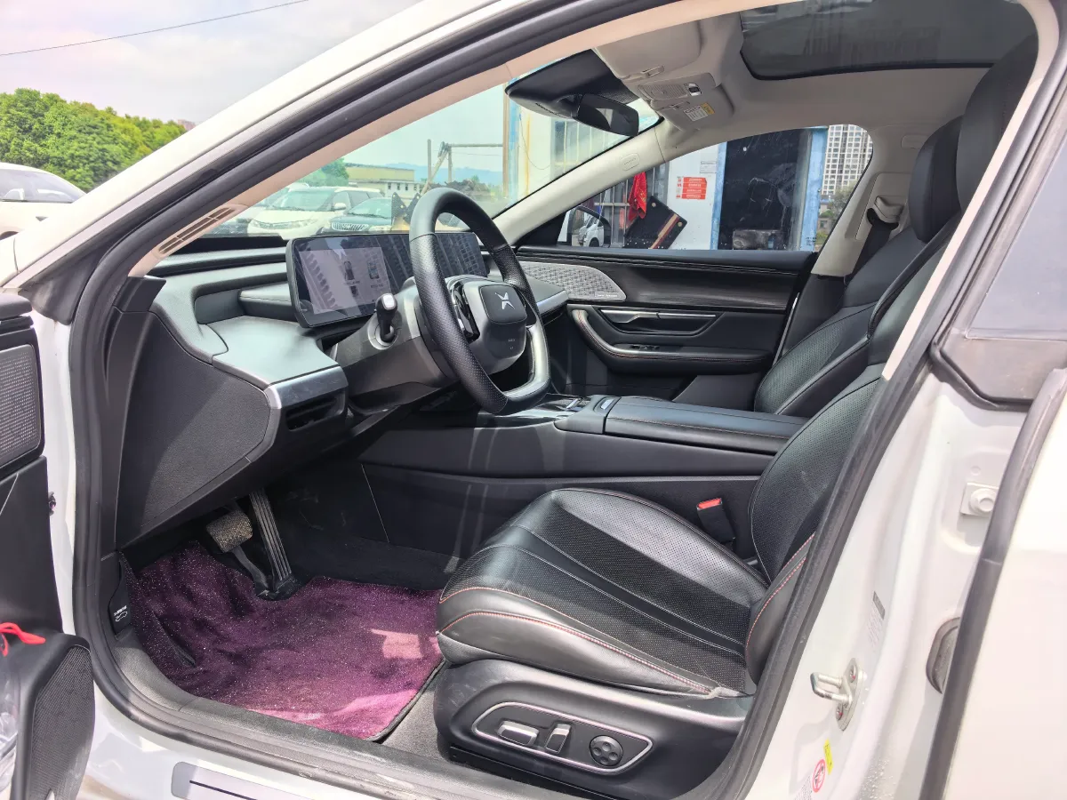 2020 DS 7 1.6T 215HP L4 8AT,autocango,china used car exporter,china ev exporter,chinese used car exporter,chinese used ev exporter