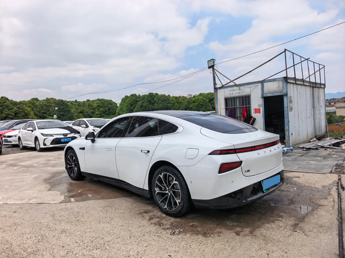 2020 DS 7 1.6T 215HP L4 8AT,autocango,china used car exporter,china ev exporter,chinese used car exporter,chinese used ev exporter