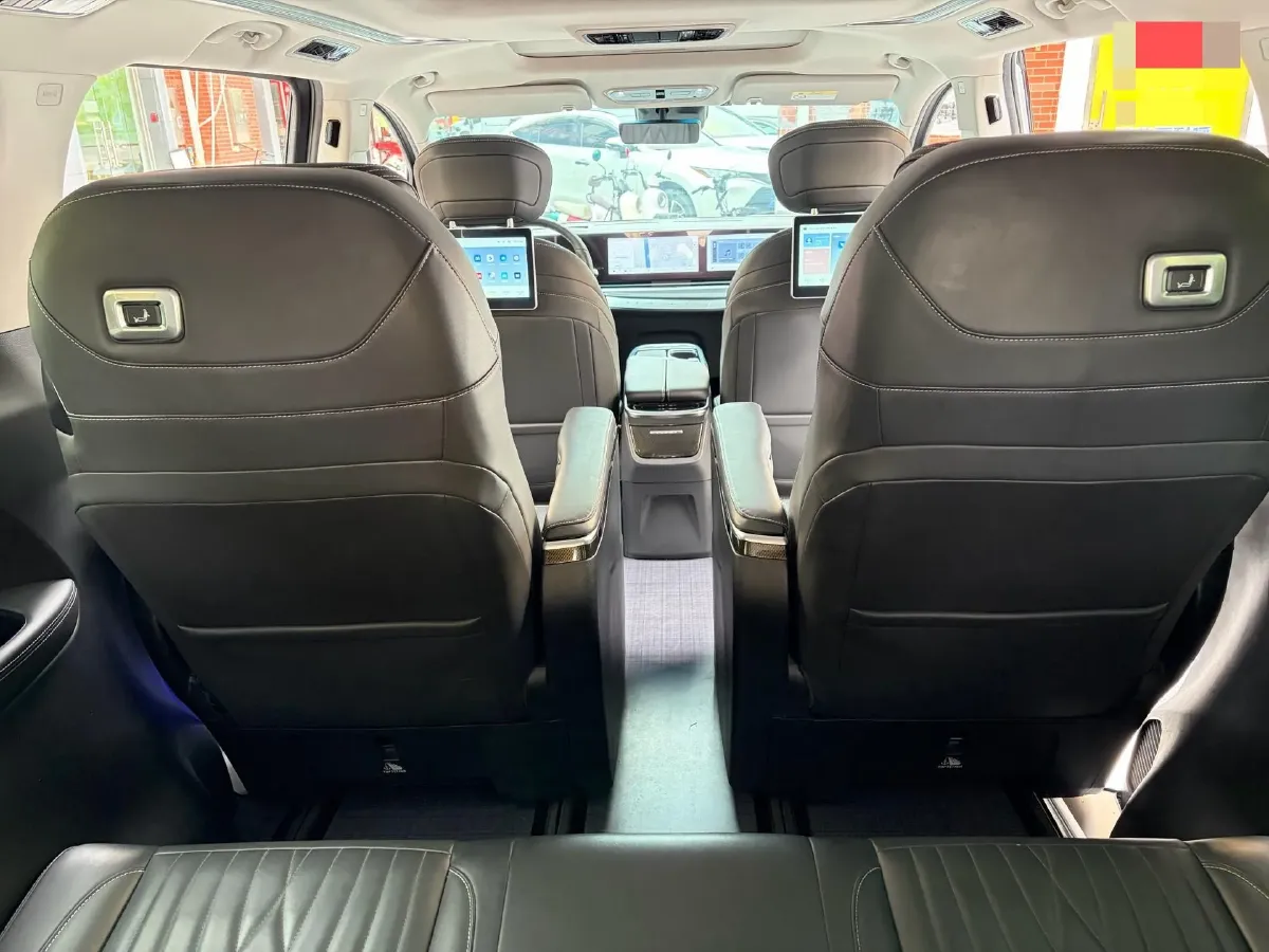 2022 MAXUS G90 2.0T 234HP L4 8AT,autocango,china used car exporter,china ev exporter,chinese used car exporter,chinese used ev exporter