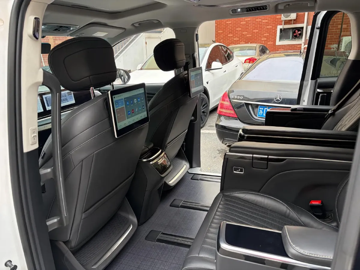 2022 MAXUS G90 2.0T 234HP L4 8AT,autocango,china used car exporter,china ev exporter,chinese used car exporter,chinese used ev exporter