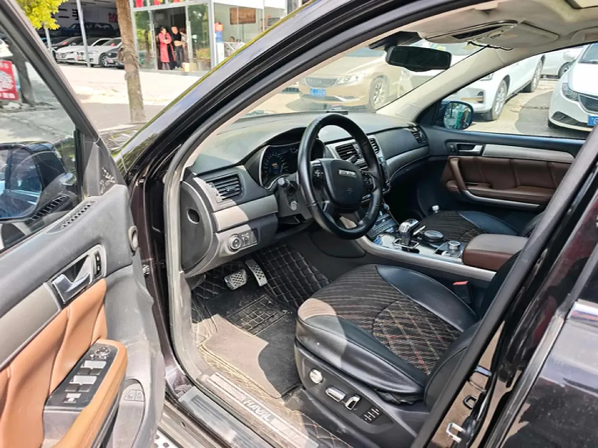 2017 Haval H8 2.0T 252HP L4 8AT,autocango,china used car exporter,china ev exporter,chinese used car exporter,chinese used ev exporter