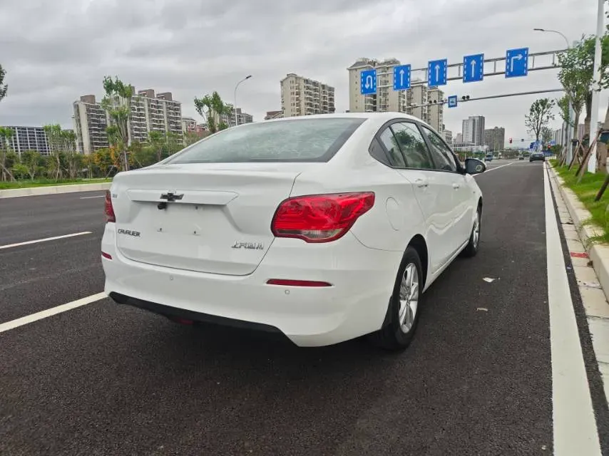 2019 Chevrolet Cavalier 1.5L 113HP L4 5MT,autocango,china used car exporter,china ev exporter,chinese used car exporter,chinese used ev exporter