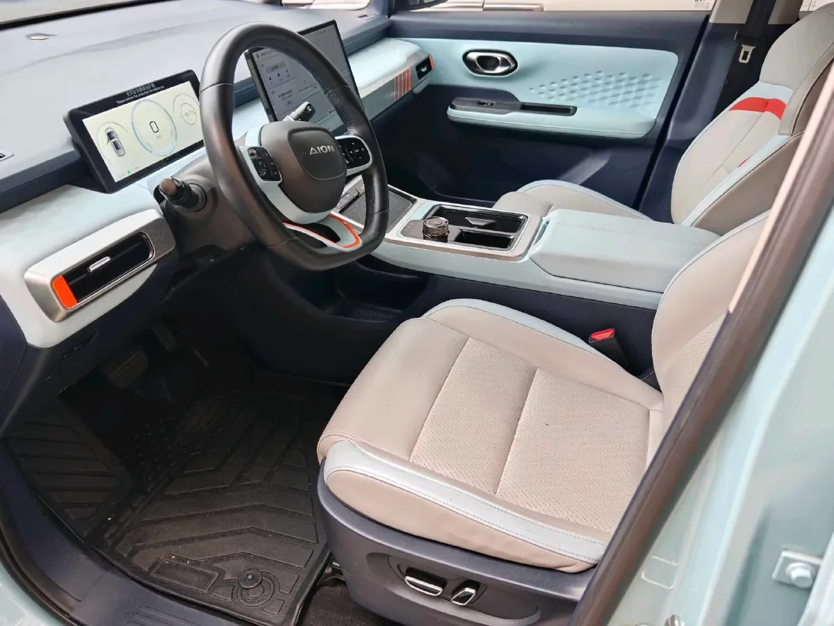 2022 Geely Okavango 1.8T 184HP L4 7DCT,autocango,china used car exporter,china ev exporter,chinese used car exporter,chinese used ev exporter