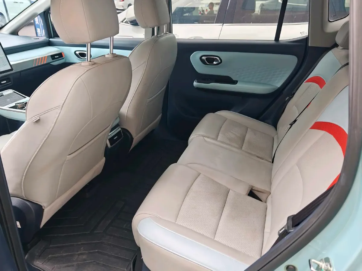 2022 Geely Okavango 1.8T 184HP L4 7DCT,autocango,china used car exporter,china ev exporter,chinese used car exporter,chinese used ev exporter