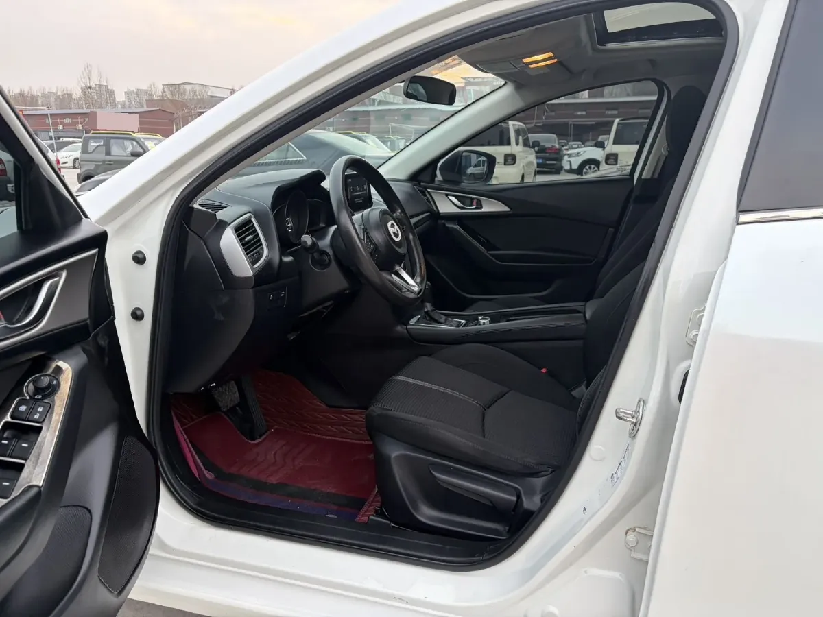 2017 Mazda 3 Axela 1.5L 117HP L4 6AT,autocango,china used car exporter,china ev exporter,chinese used car exporter,chinese used ev exporter