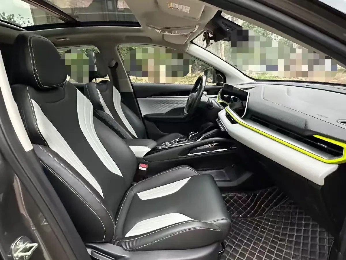 2022 Geely Coolray 1.5T 181HP L4 7DCT,autocango,china used car exporter,china ev exporter,chinese used car exporter,chinese used ev exporter