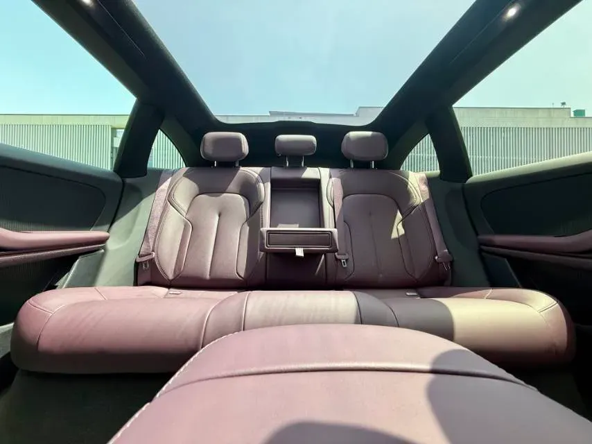 2024 NIO ET5 BEV 75KWH,autocango,china used car exporter,china ev exporter,chinese used car exporter,chinese used ev exporter