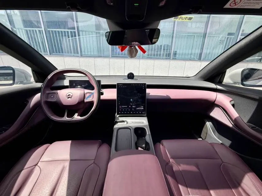 2024 NIO ET5 BEV 75KWH,autocango,china used car exporter,china ev exporter,chinese used car exporter,chinese used ev exporter