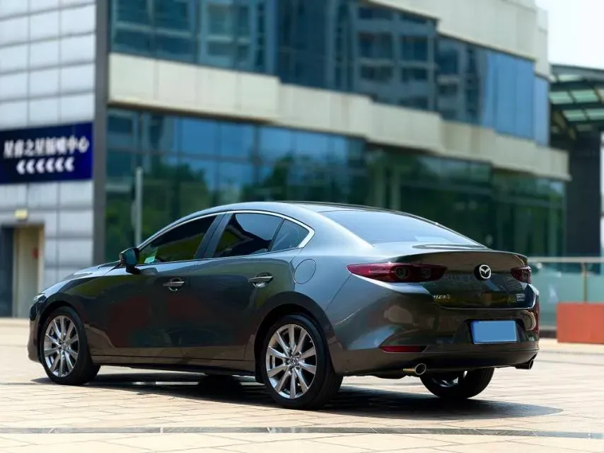 2022 Mazda 3 Axela 2.0L 158HP L4 6AT,autocango,china used car exporter,china ev exporter,chinese used car exporter,chinese used ev exporter