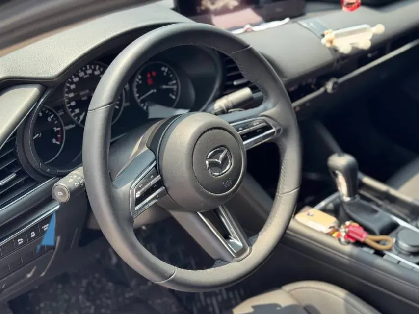 2022 Mazda 3 Axela 2.0L 158HP L4 6AT,autocango,china used car exporter,china ev exporter,chinese used car exporter,chinese used ev exporter