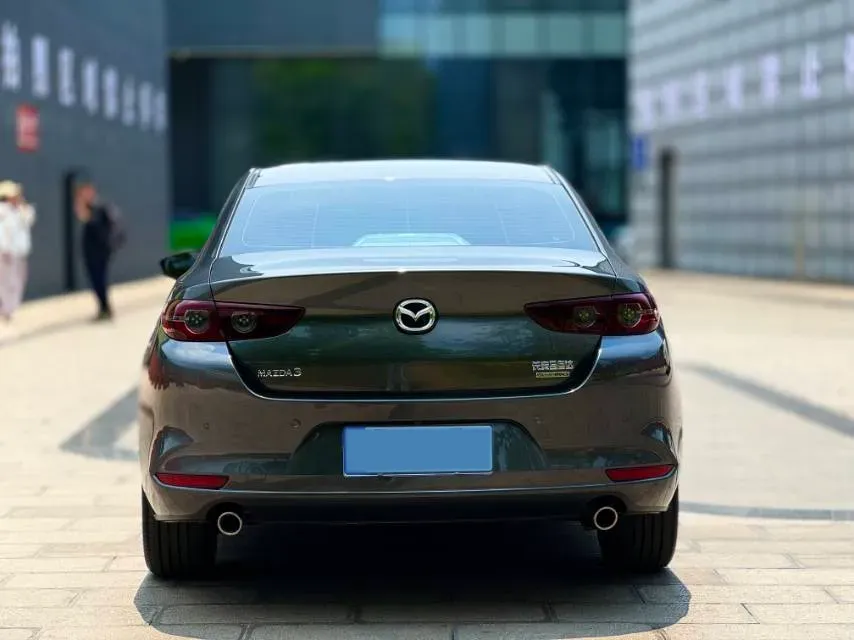 2022 Mazda 3 Axela 2.0L 158HP L4 6AT,autocango,china used car exporter,china ev exporter,chinese used car exporter,chinese used ev exporter