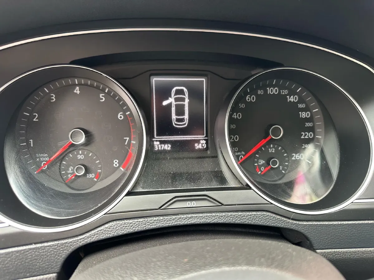 2020 Volkswagen Magotan 1.4T 150HP L4 7DCT,autocango,china used car exporter,china ev exporter,chinese used car exporter,chinese used ev exporter