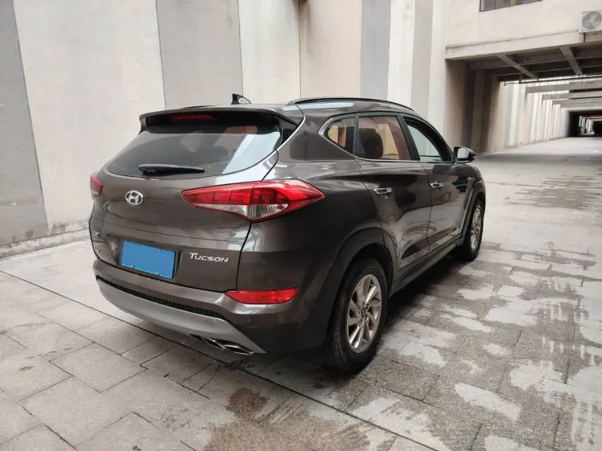 2018 Hyundai Tucson 1.6T 177HP L4 7DCT,autocango,china used car exporter,china ev exporter,chinese used car exporter,chinese used ev exporter