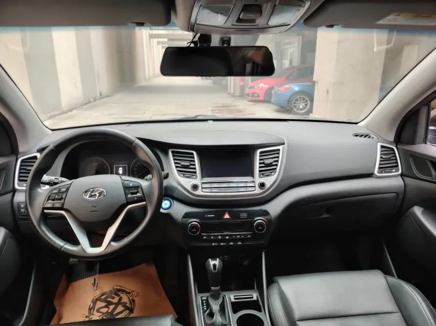2018 Hyundai Tucson 1.6T 177HP L4 7DCT,autocango,china used car exporter,china ev exporter,chinese used car exporter,chinese used ev exporter