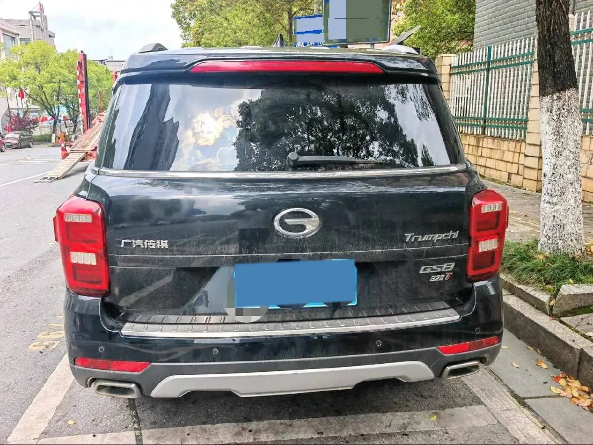 2017 GAC Trumpchi GS8 2.0T 201HP L4 6AT,autocango,china used car exporter,china ev exporter,chinese used car exporter,chinese used ev exporter