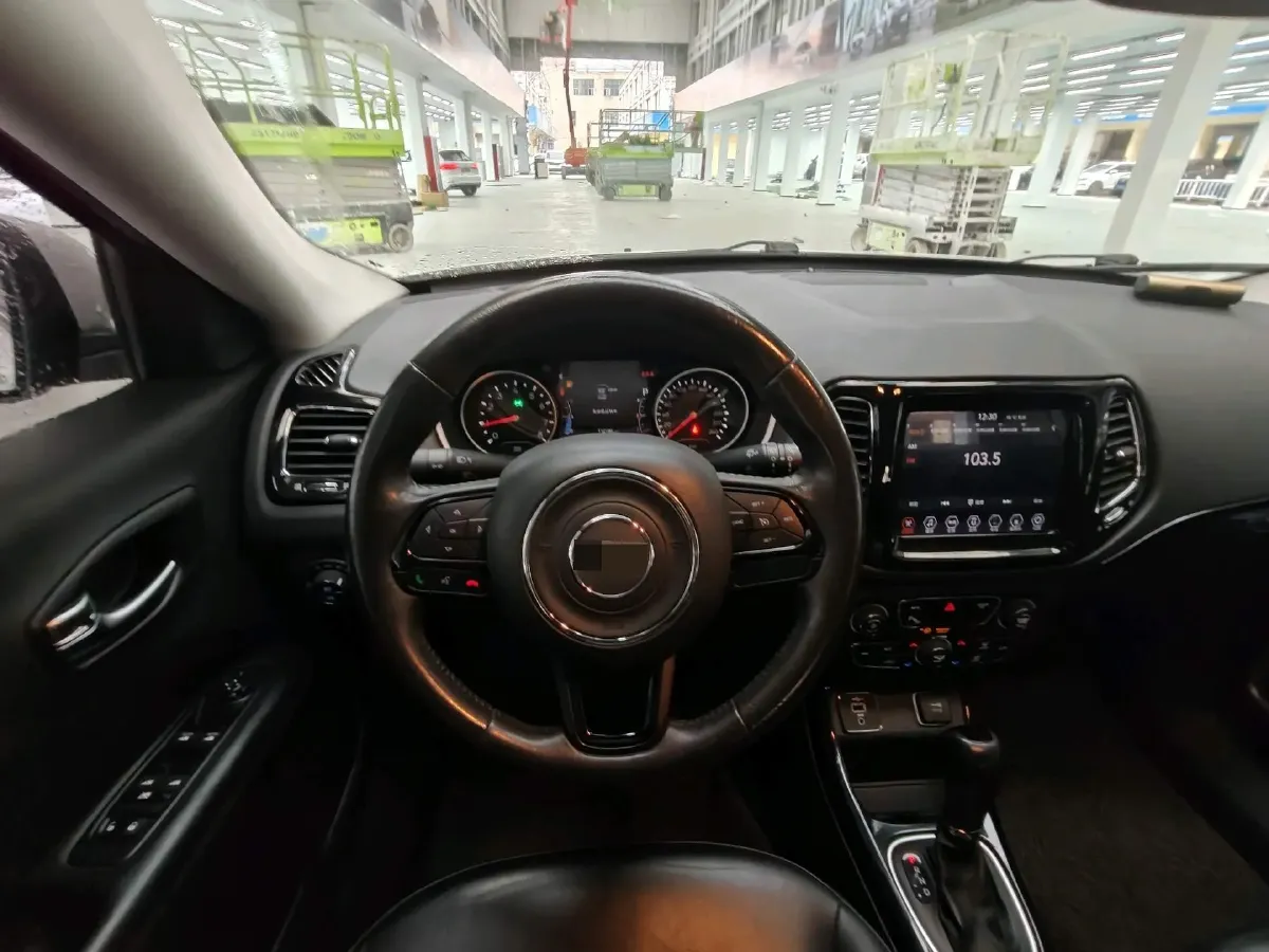 2020 Jeep Compass 1.3T 173HP L4 7DCT,autocango,china used car exporter,china ev exporter,chinese used car exporter,chinese used ev exporter