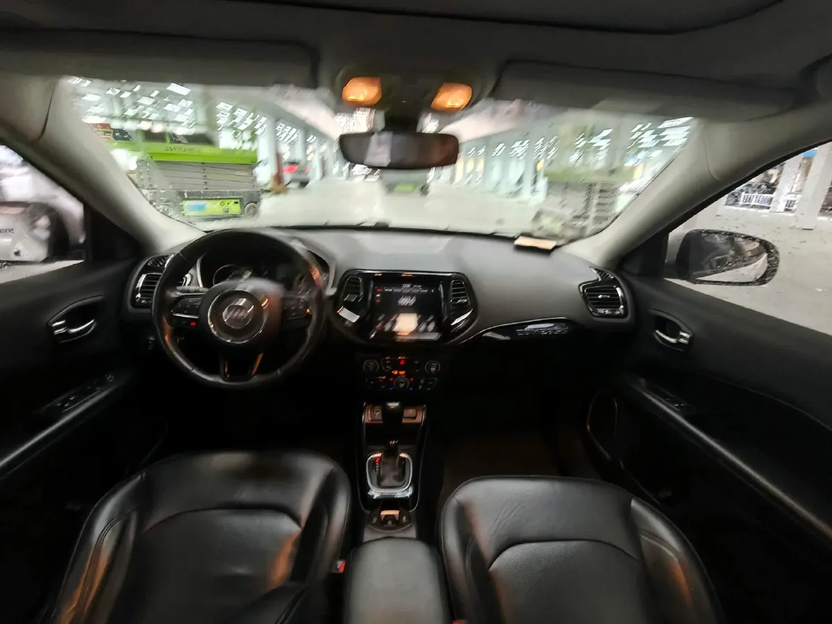 2020 Jeep Compass 1.3T 173HP L4 7DCT,autocango,china used car exporter,china ev exporter,chinese used car exporter,chinese used ev exporter