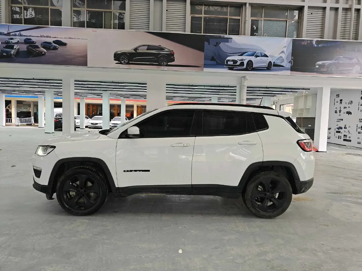 2020 Jeep Compass 1.3T 173HP L4 7DCT,autocango,china used car exporter,china ev exporter,chinese used car exporter,chinese used ev exporter