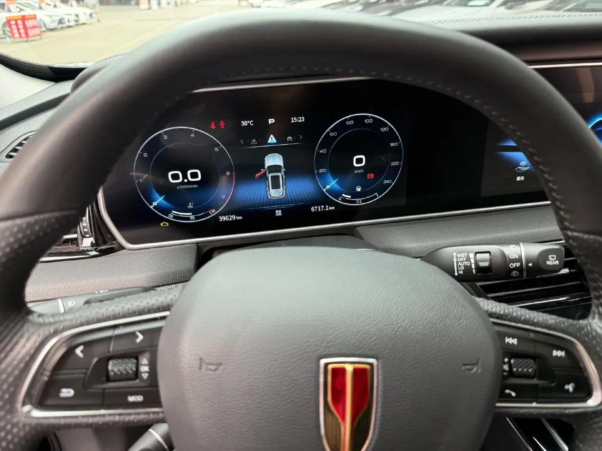 2022 HongQi HS5 2.0T 224HP L4 6AT,autocango,china used car exporter,china ev exporter,chinese used car exporter,chinese used ev exporter