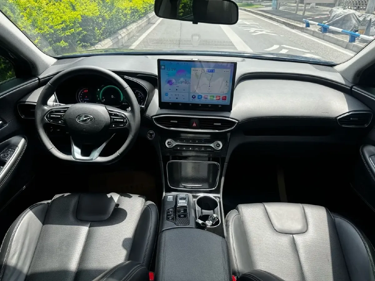 2019 Hyundai Santafe 2.0T 240HP L4 8AT,autocango,china used car exporter,china ev exporter,chinese used car exporter,chinese used ev exporter