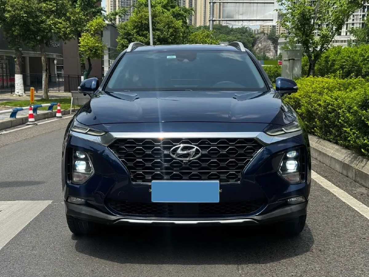 2019 Hyundai Santafe 2.0T 240HP L4 8AT,autocango,china used car exporter,china ev exporter,chinese used car exporter,chinese used ev exporter